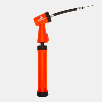 منفاخ لكرة القدم