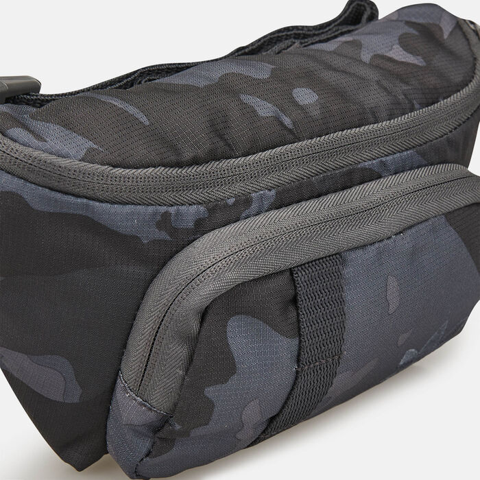 حقيبة الخصر كامو للرجال image number 3