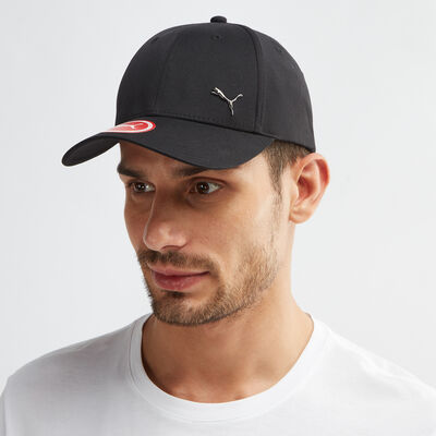 قبعة ميتال كات